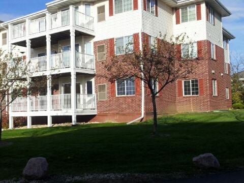 Primary Photo - 1626 Kings Mill Way