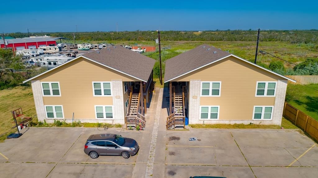 759 Redwood Ave Unit 771 3, Rockport, TX 78382 Apartments in