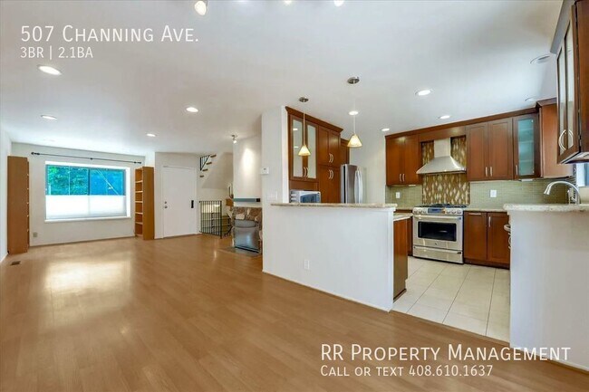 Foto del edificio - Beautiful Townhome in Excellent Downtown P...