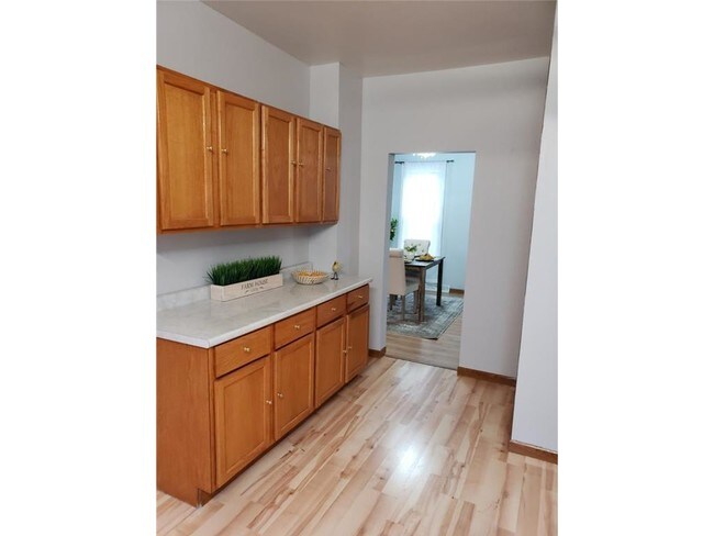 Foto del edificio - 22 9th Ave NE