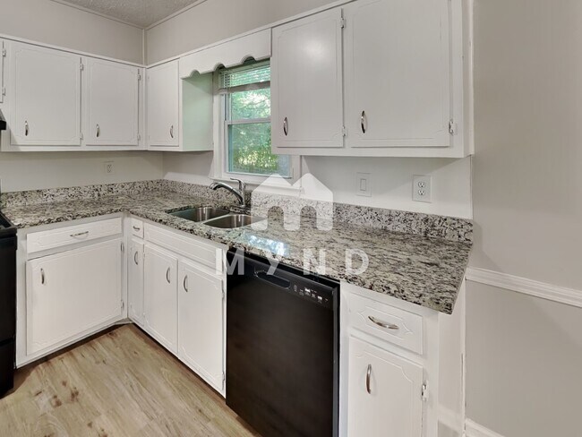 Building Photo - 1304 Autumn Hill Ln