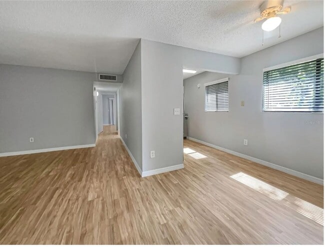 Building Photo - 11703 Raintree Village Blvd