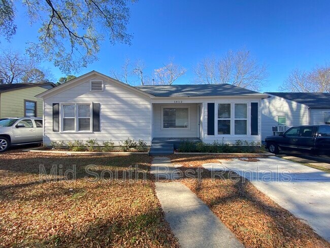 Foto del edificio - 1412 Washington St