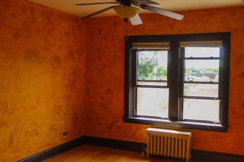 Foto del edificio - 1419 W Touhy Ave