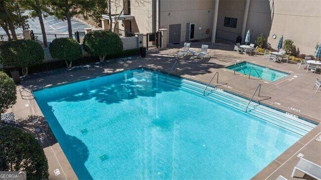 Foto del edificio - 3475 Oak Valley Rd NE
