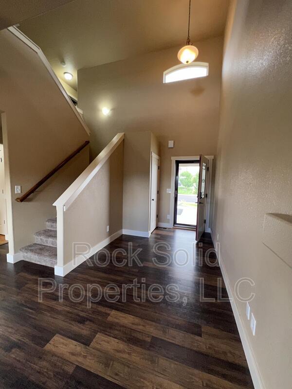 Building Photo - 3712 Gunsmoke Rd