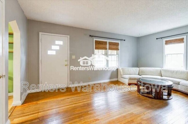 Foto del edificio - 1601 56th St