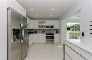 Building Photo - 205 Bobolink Way
