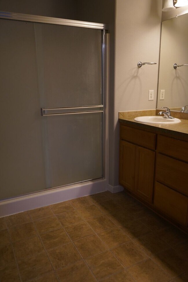 Foto del edificio - 4316 NE 58th Cir