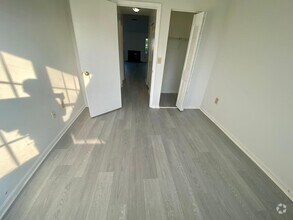 Building Photo - 1037 Edpas Rd