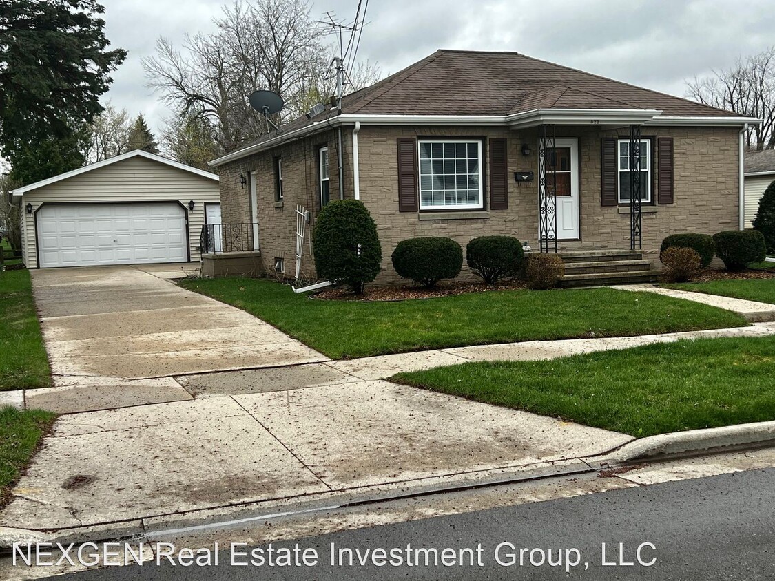 Foto principal - 3 br, 1 bath House - 825 Jefferson St