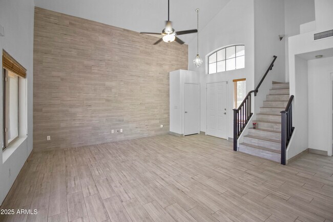 Foto del edificio - 7396 W Tonopah Dr