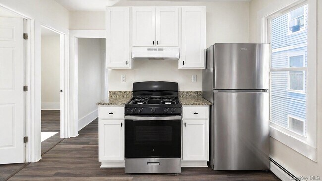 Foto del edificio - 50 Parker Ave