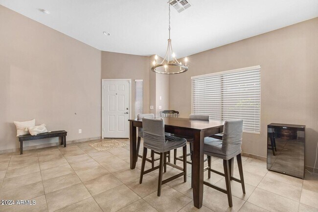 Building Photo - 40762 N Robinson Dr