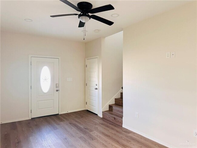 Foto del edificio - 25 S Kerala Ave