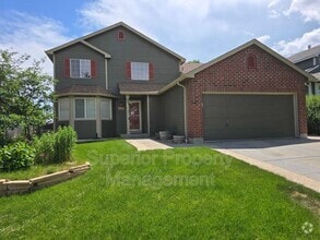 Building Photo - 521 Kim Dr