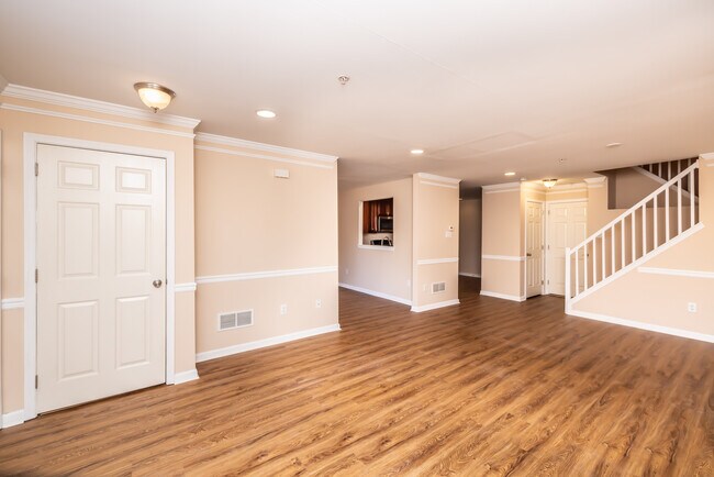 Foto del edificio - 1407 Black Walnut Dr