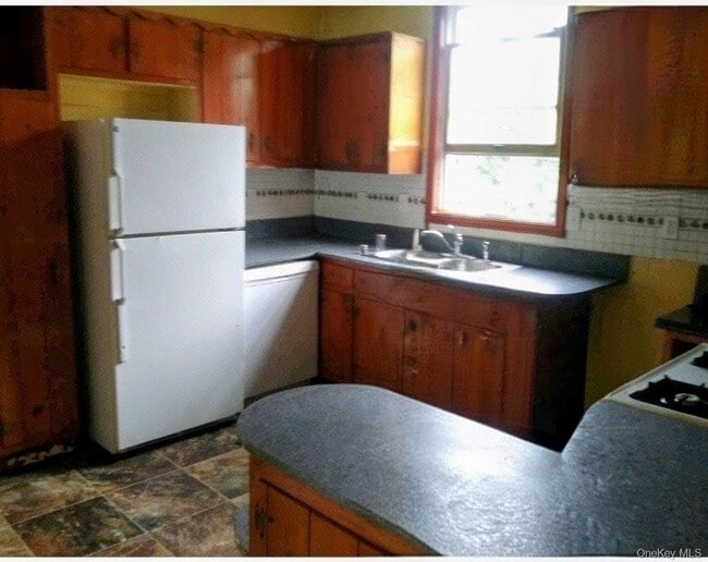 Foto del edificio - 156 N Clinton St