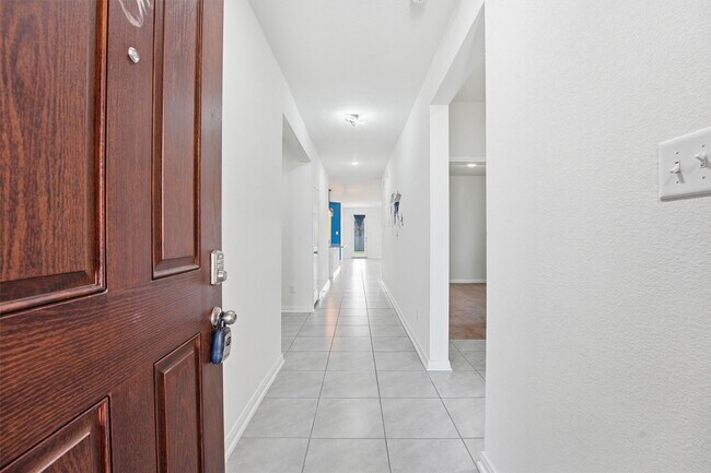 Foto del edificio - 4915 Gazelle Leap Ln