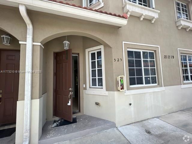 Building Photo - 21219 NW 14th Pl