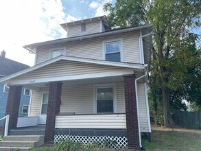 Building Photo - 2012 Indiana Way NE