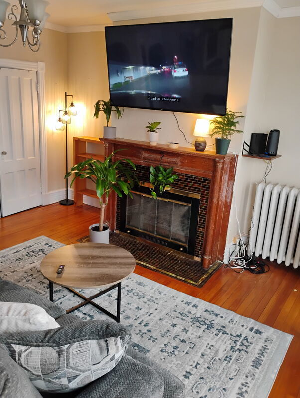 Foto del edificio - 9 Woodlawn Ave