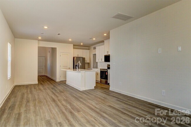 Foto del edificio - 5037 Poplin Vly