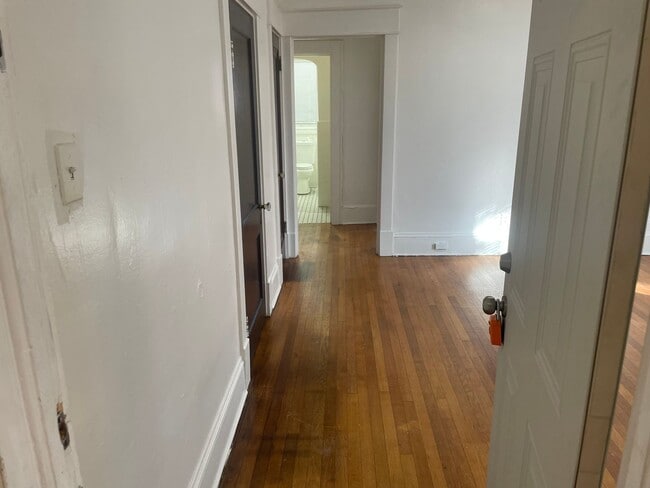 Photo - 615 Day Ave SW Apartment