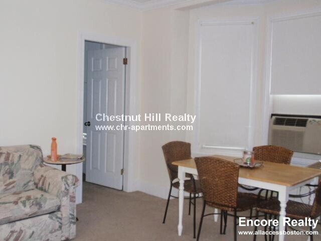 Foto del edificio - 1223 Beacon St