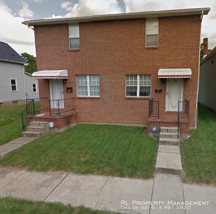 Primary Photo - 790 S 17th St