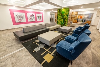 Building Photo - Capital Apartments