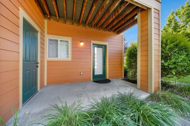 Building Photo - 6601 N Spurwing Loop