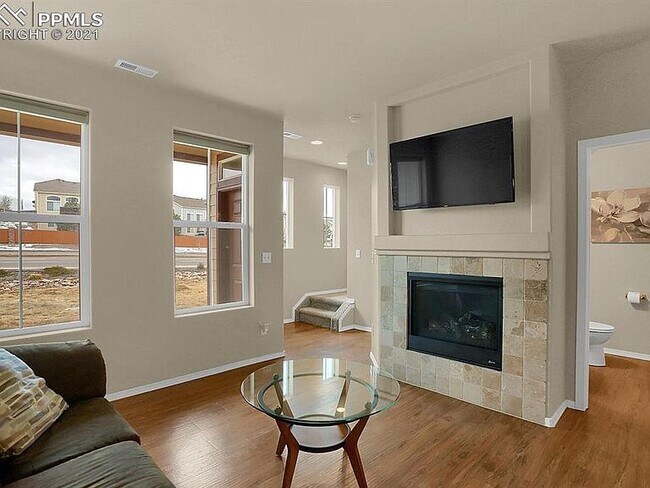 Building Photo - 5313 Prominence Point