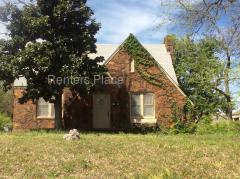 Primary Photo - 2528 N Main St