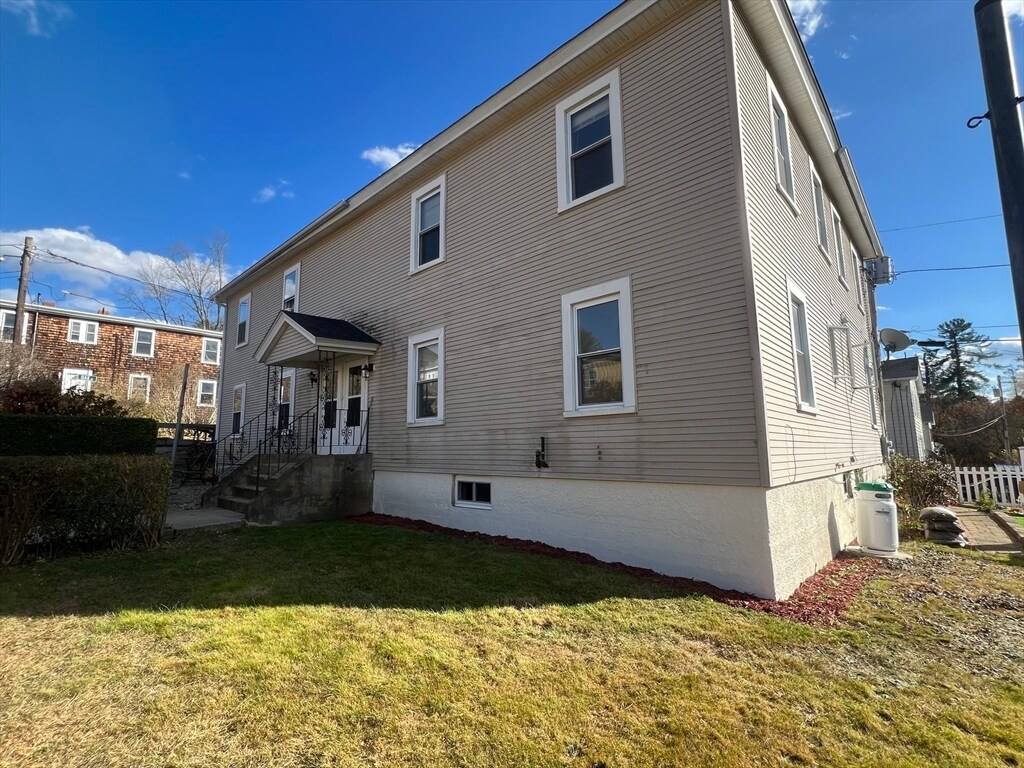 Primary Photo - 26 Fir St