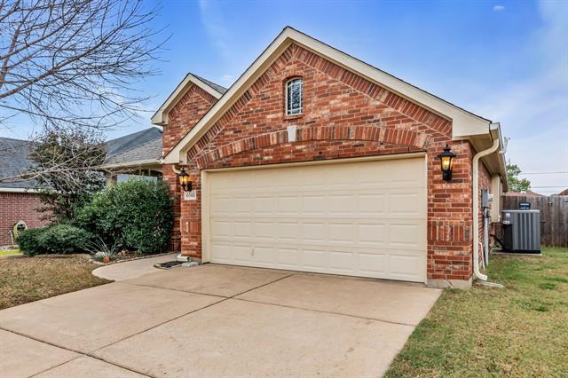 Foto del edificio - 6548 Fairview Dr