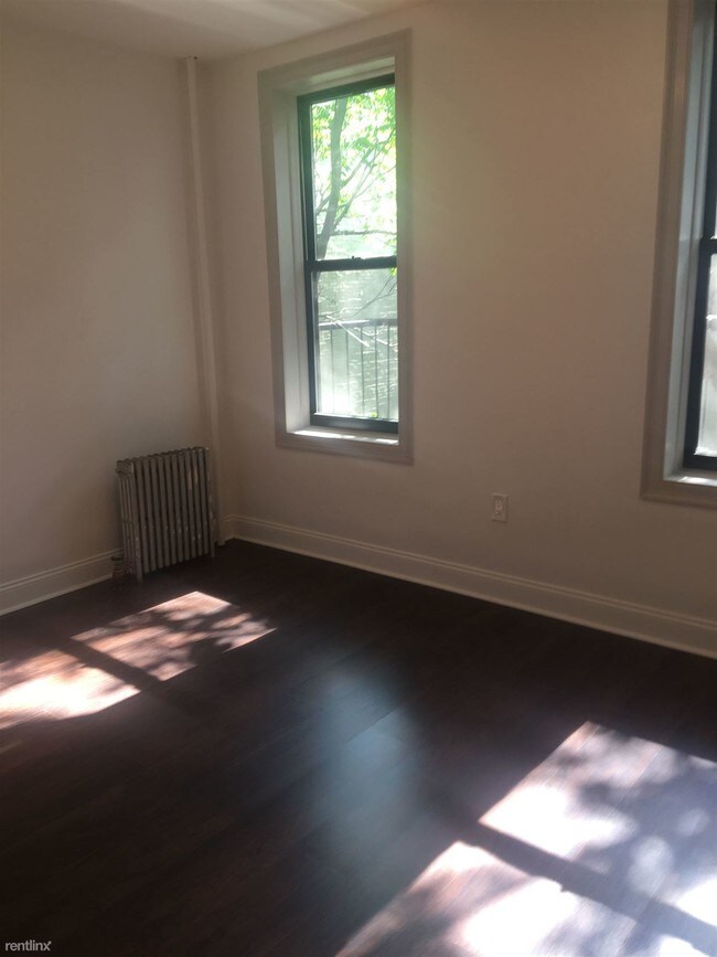 Building Photo - 2 br, 1 bath Apartment - 620 Marlborough Rd
