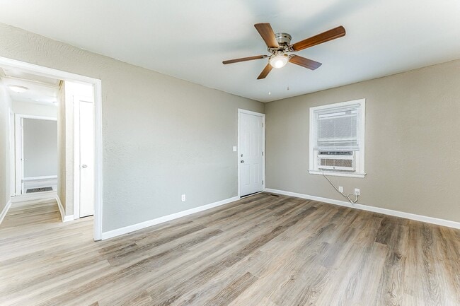 Foto del edificio - Central Park Apartments