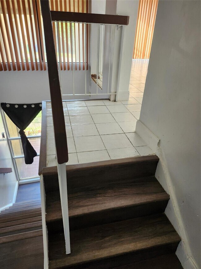 Foto del edificio - 2944 W Missionwood Ln