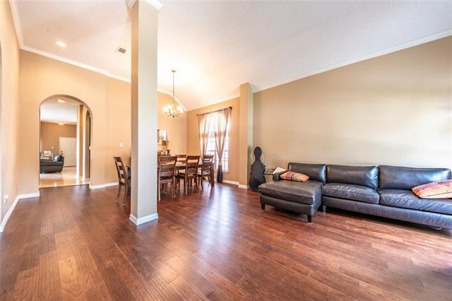 Foto del edificio - 4234 Timberglen Rd