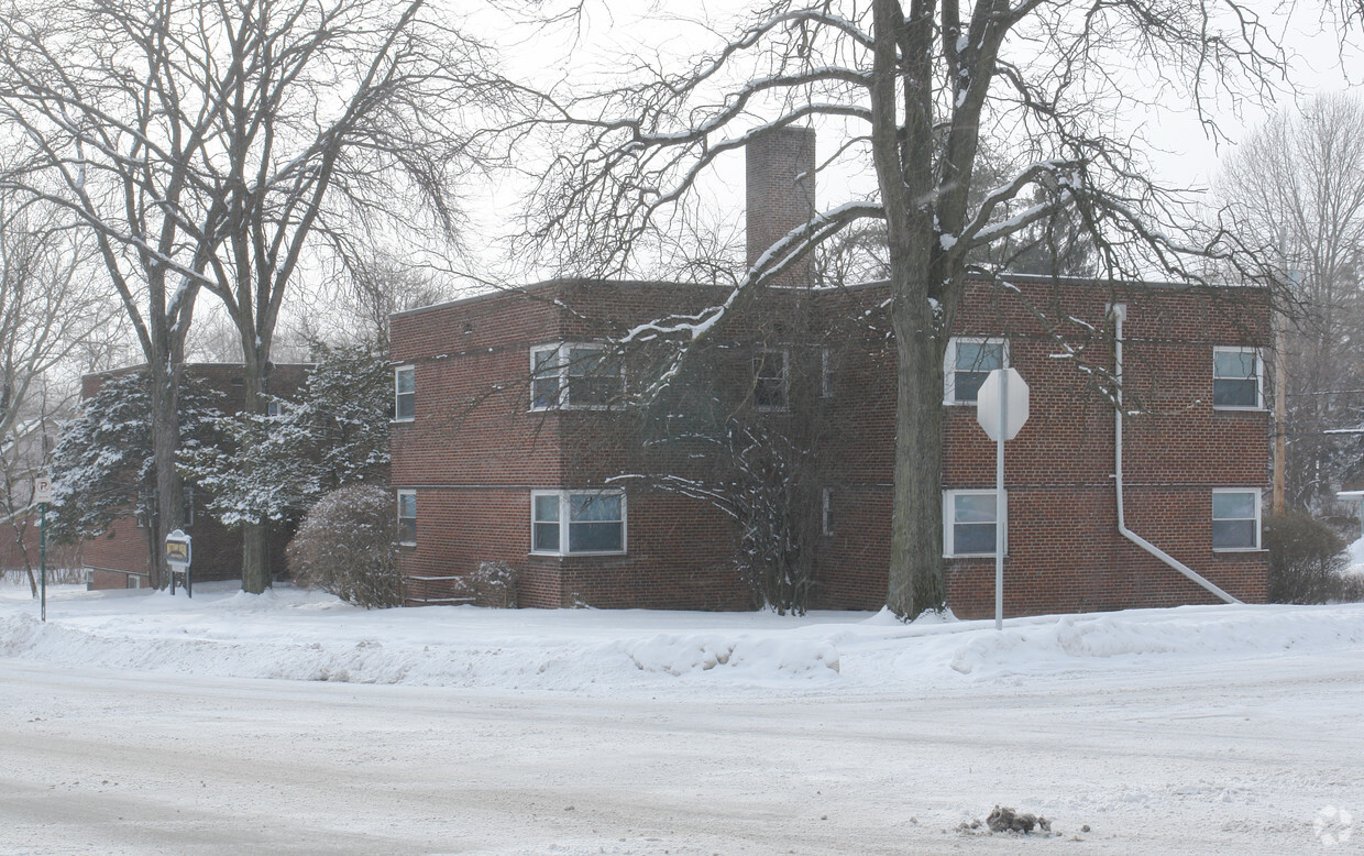 Primary Photo - Nittany View Apartments