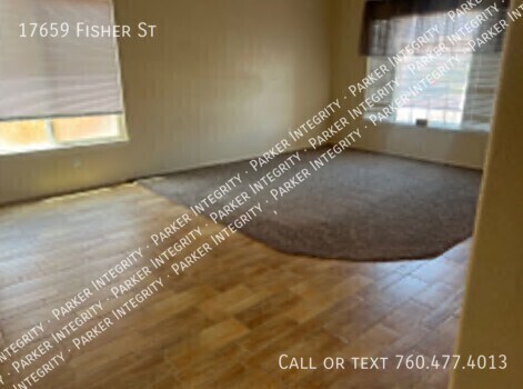 Foto del edificio - 17659 Fisher St