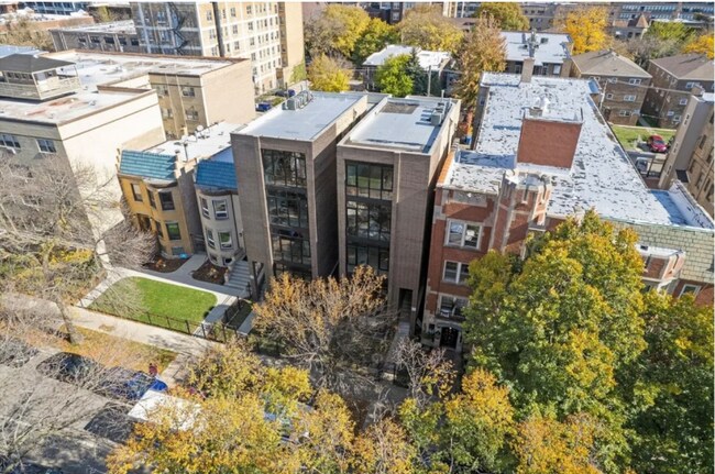 Foto del edificio - 5731 N Winthrop Ave