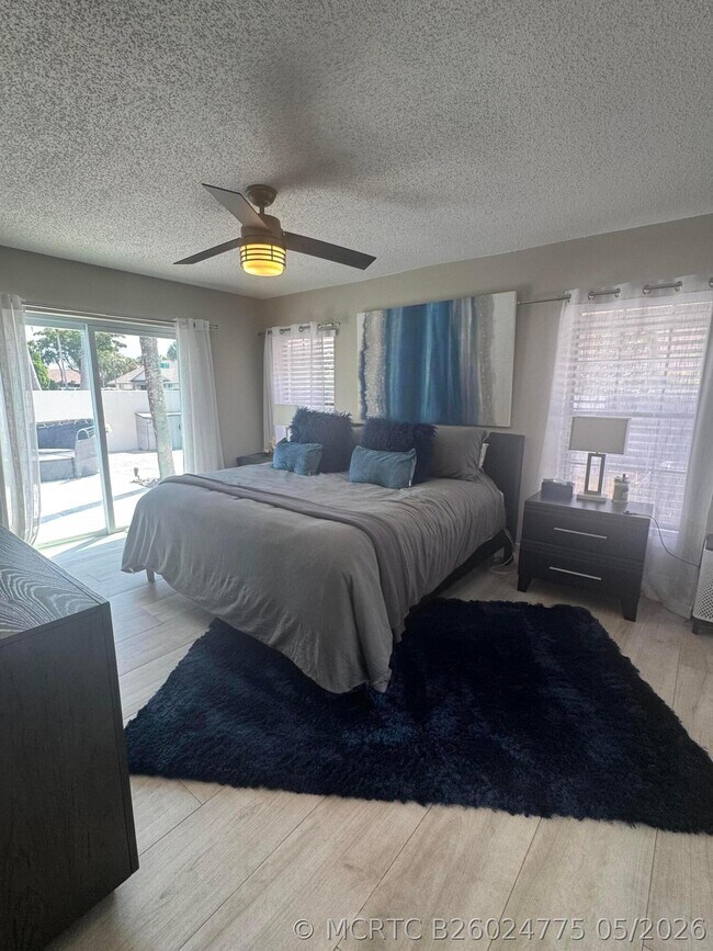 Foto del edificio - 499 SW 28th Ave