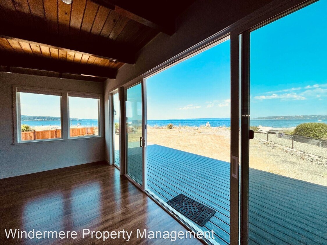 Primary Photo - 2 br, 2.5 bath House - 7732 NE Yeomalt Pt ...