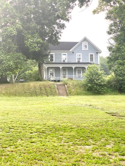 Foto principal - 680 Main St