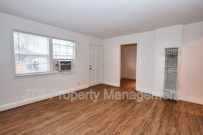 Building Photo - 5302 Gordon Dr