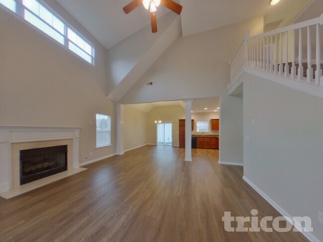 Foto del edificio - 1444 Bern Dr