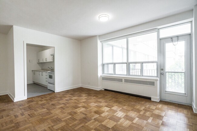 Photo du bâtiment - 755 Avenue Rd