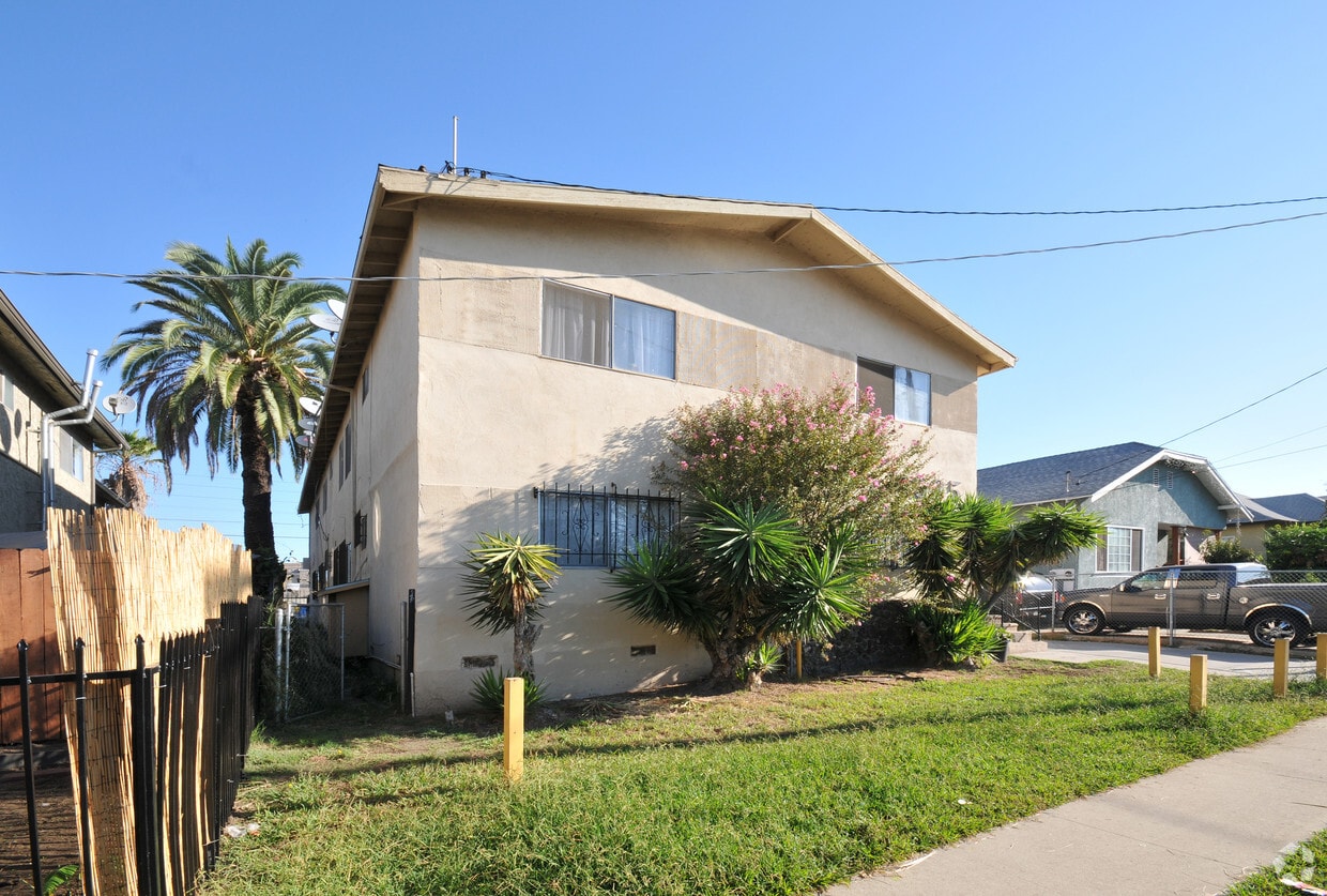 Building Photo - Troy Place Apartments